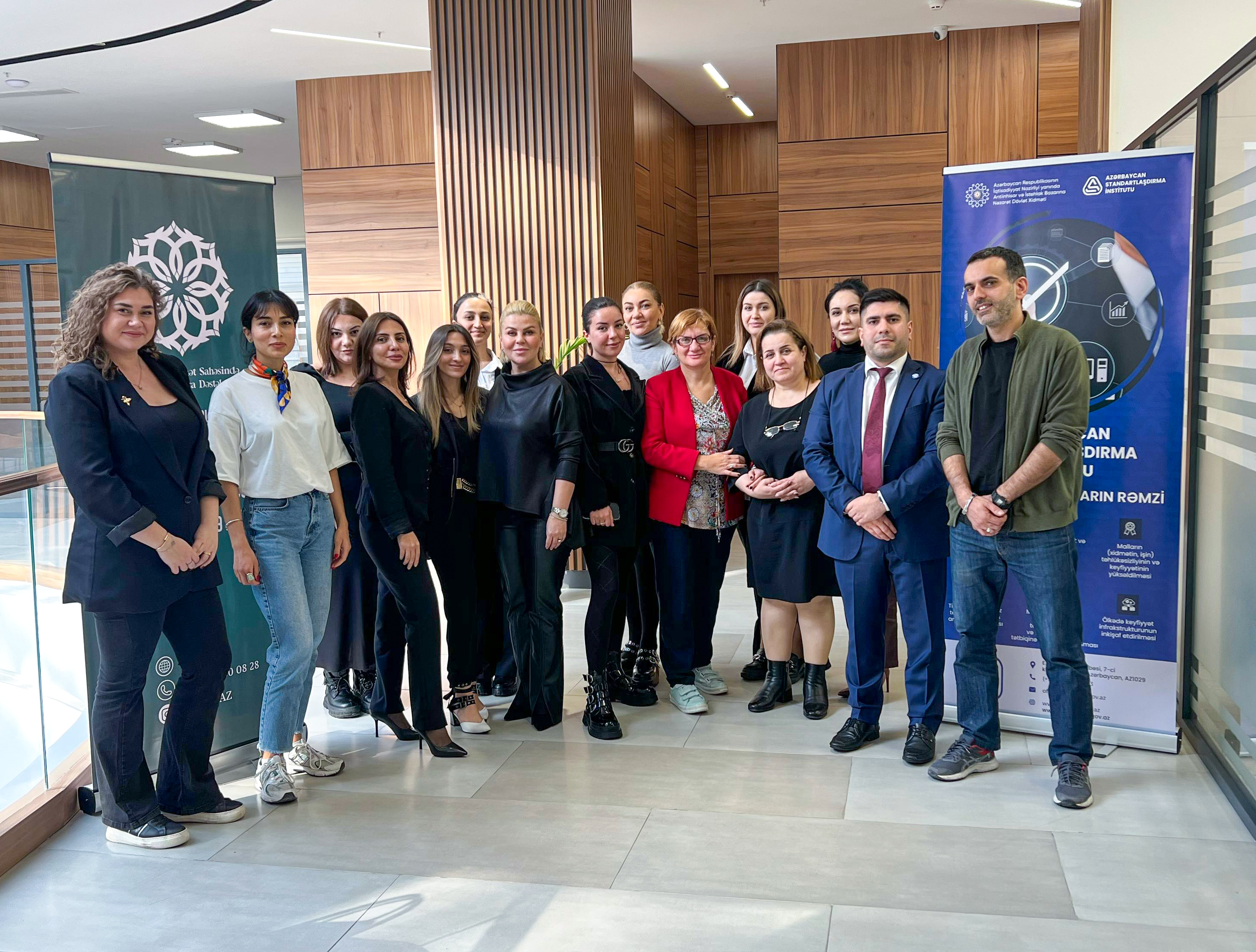 Gözəllik sahəsində fəaliyyət göstərən sahibkarlara ISO 10002:2018 beynəlxalq standartı üzrə təlim keçirilib.
