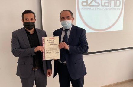 Beynəlxalq standartlar əsasında keçirilmiş təlimlərin  iştirakçılarına sertifikatlar təqdim edilmişdir
