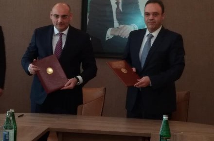 FHN Tikintidə Təhlükəsizliyə Nəzarət Dövlət Agentliyi və  Azərbaycan Standartlaşdırma İnstitutu arasında  Əməkdaşlıq haqqında Memorandum imzalanmışdır.