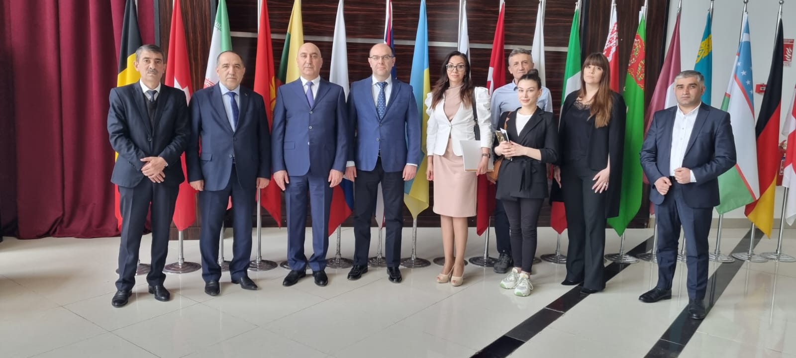 Azərbaycan Standartlaşdırma İnstitutu ilə STP Şirkətlər Qrupu arasında işgüzar görüş keçirilib