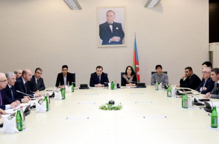 "Milli standartların beynəlxalq standartlaşdırma sisteminə uyğunlaşdırılması: mövcud vəziyyət və perspektivlər" mövzusunda tədbir keçirilib