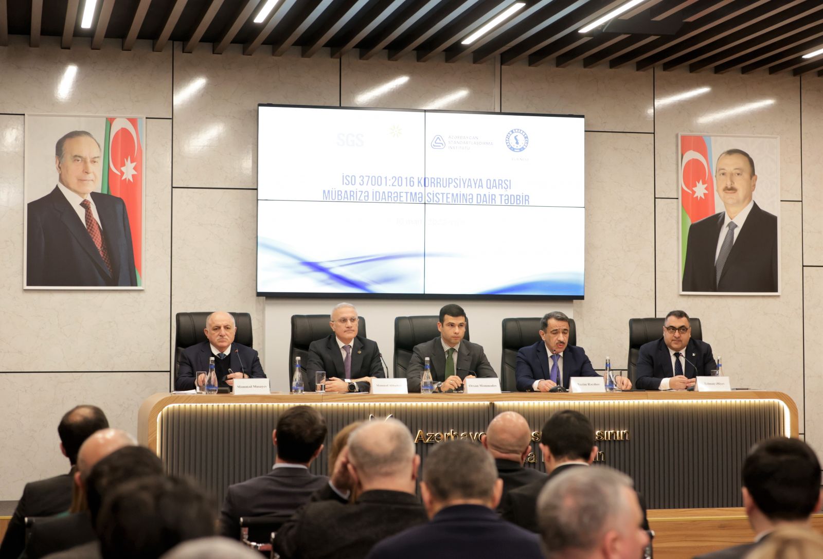 Korrupsiyaya qarşı mübarizəyə dair tədbir keçirilib