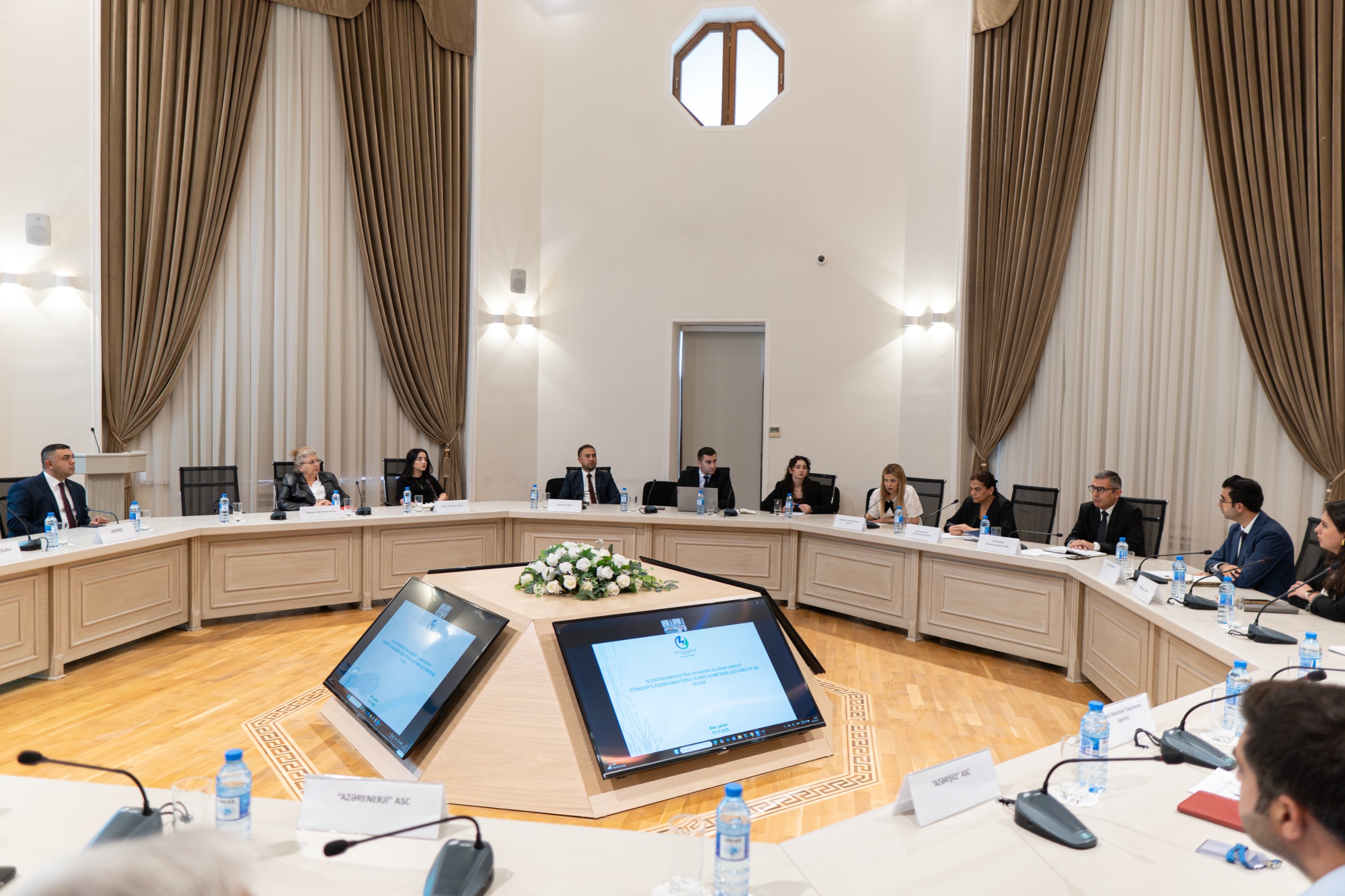 “Elektroenergetika və bərpa olunan enerji” standartlaşdırma üzrə Texniki Komitənin növbəti iclası keçirilib