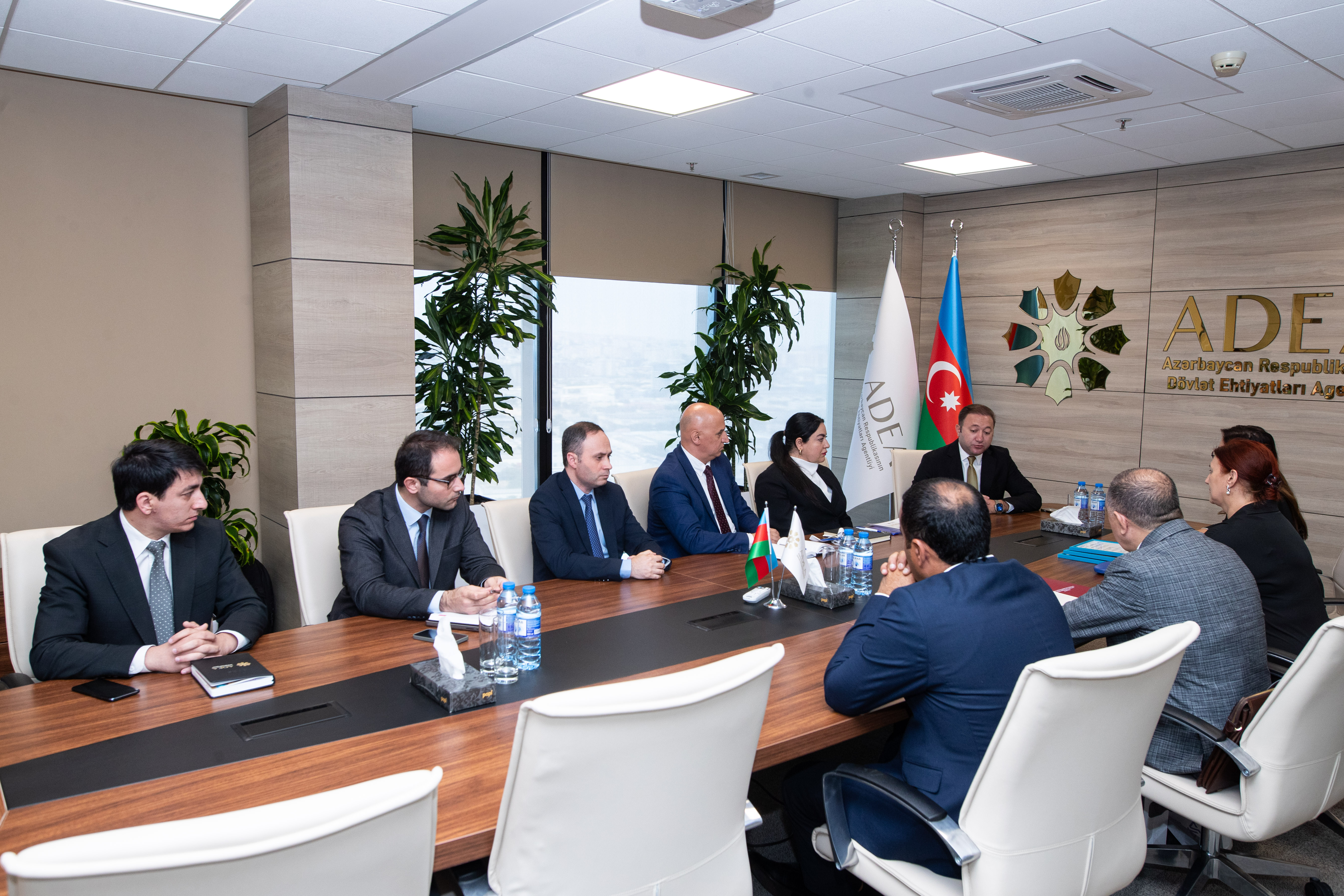 AZSTAND tərəfindən AR Dövlət Ehtiyatları Agentliyinə idarəetmə sistemləri üzrə sertifikat təqdim edilib