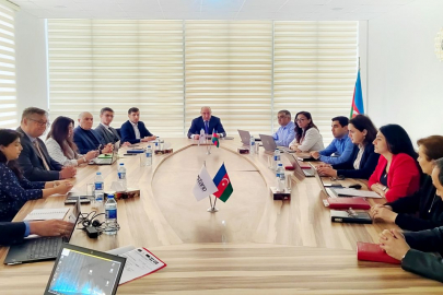 AZSTAND-ın inzibati binasında Tvinninq layihəsi çərçivəsində “Bazara Nəzarət və Təftiş” mövzusuna dair seminar təşkil edilmişdir